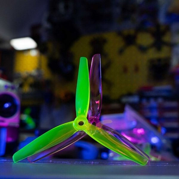 4d009cf52d52b57ac38e4fffd29e1a2c.jpeg HQProp Ethix P3.5 RAD Berry (2CW+2CCW) 5mm Hole 3-blade Propeller (2 pairs/4pcs) HQEP3.5